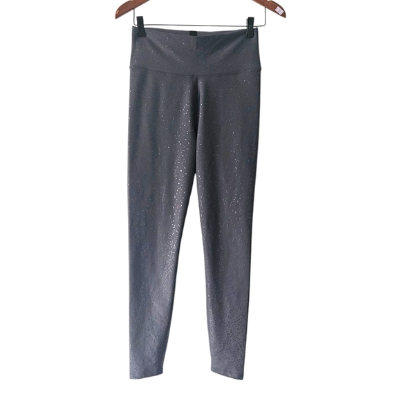 Peloton Show Up Sparkle Legging Size L - Picture 4 of 9